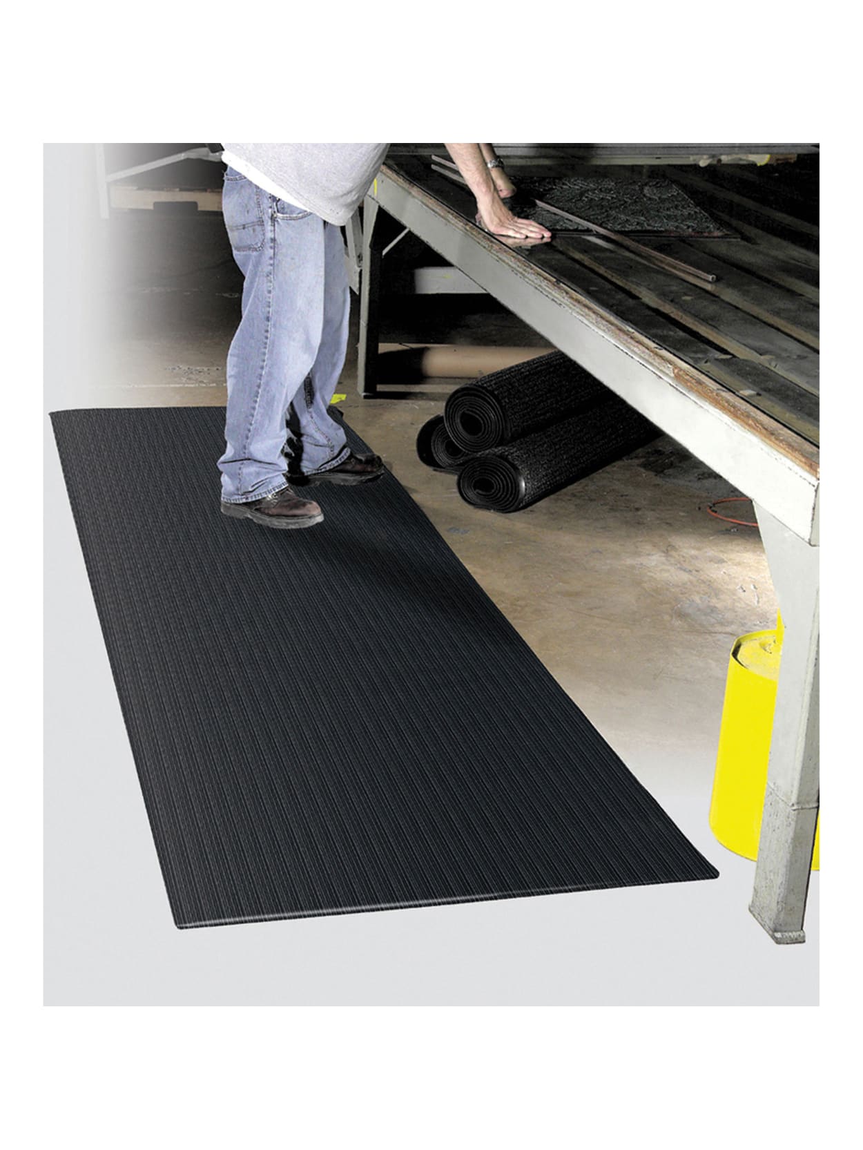 Realspace Anti Fatigue Vinyl Floor Mat 27 X 36 Charcoal Office Depot