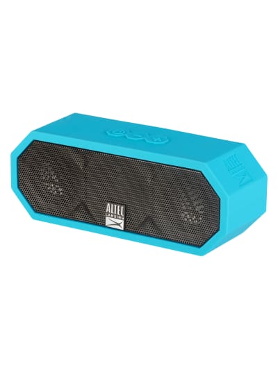 jacket h2o speaker