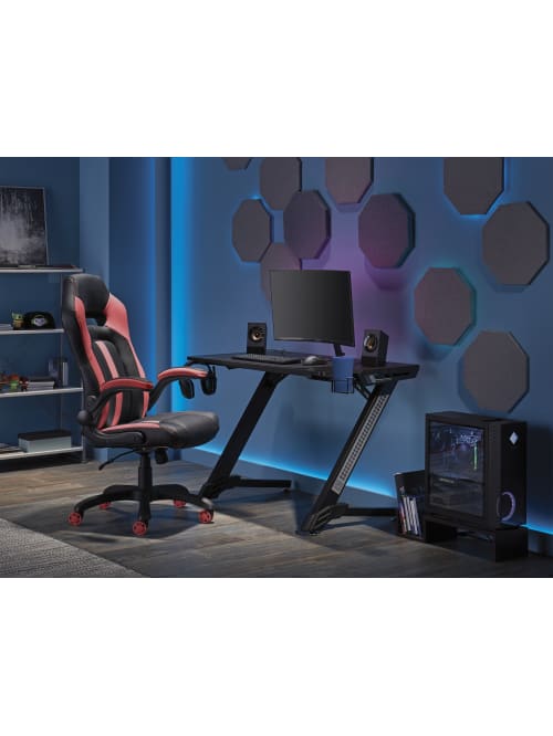 Featured image of post Desk Red Gaming Chair - I got this chair to replace my broken office chair.