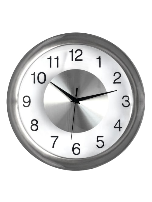 Realspace Round Quartz Analog Wall Clock 12 Silver Office Depot