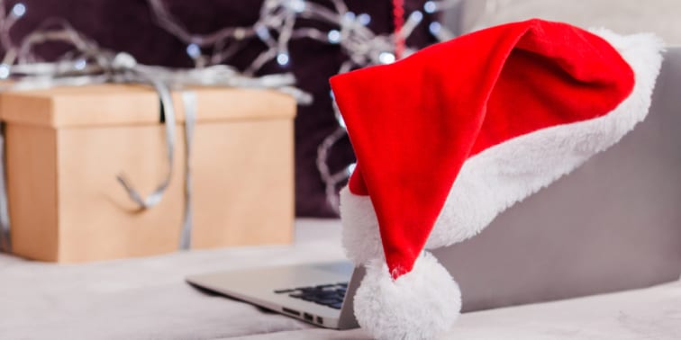 Holiday Ideas for the Remote Workplace