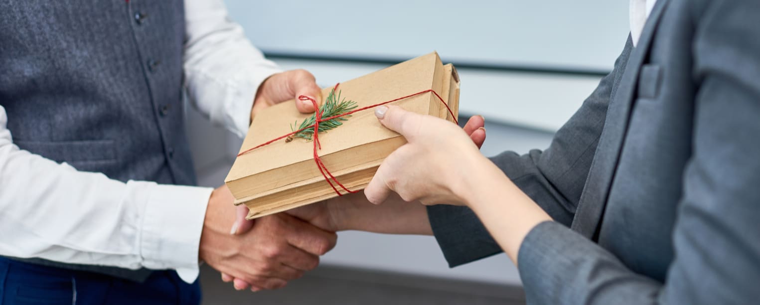 The Employer Guide to Office Gift-Giving