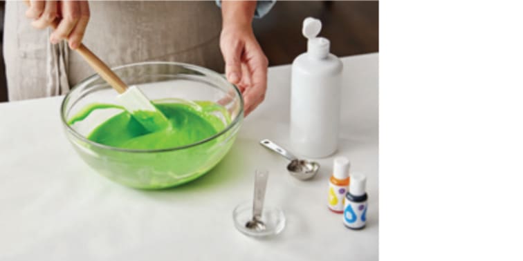 Add food coloring and contact lens solution