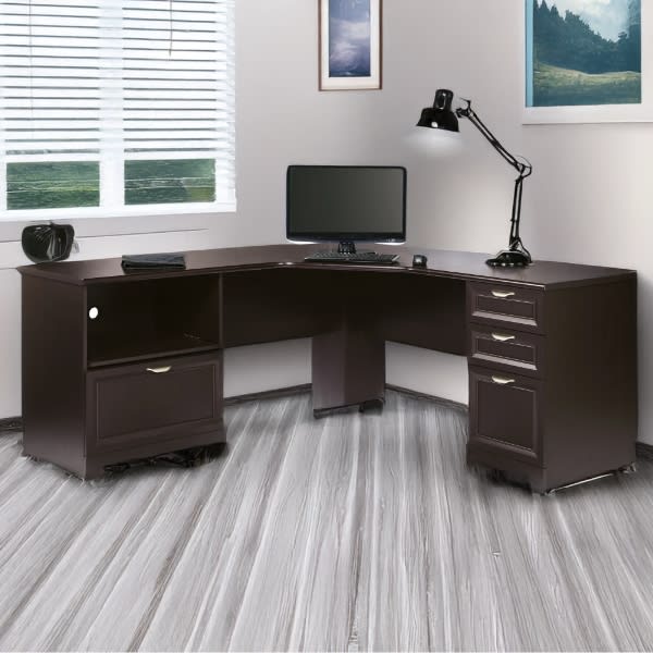 Corner & L-Shaped Desks
