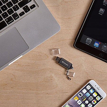 Verbatim 16GB Store 'n' Go Dual Flash Drive - 16 GB - USB 3.2 (Gen 1) Type A, Lightning - Graphite - Lifetime Warranty - 1 Each