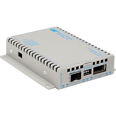 iConverter 10 Gigabit Ethernet Fiber Media Converter SFP+ to XFP 10Gbps - 1 x SFP+; 1 x XFP (Protocol-Transparent); Wall-Mount Standalone; US AC Powered; Lifetime Warranty