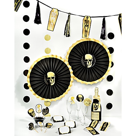 Amscan Halloween Glam Boneyard Bar Decorating Kit, Multicolor