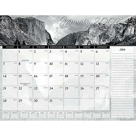 Office Depot® Brand 2007 Deluxe Desk Calendar, Nature