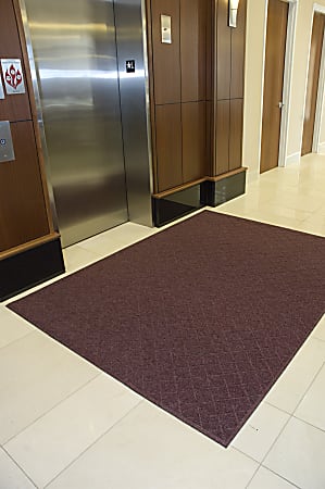 Enviro Plus Floor Mat, 4' x 6', Maroon