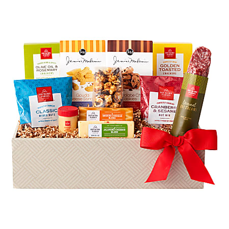 Hickory Farms - Savory Snack Gift Box - 11 items