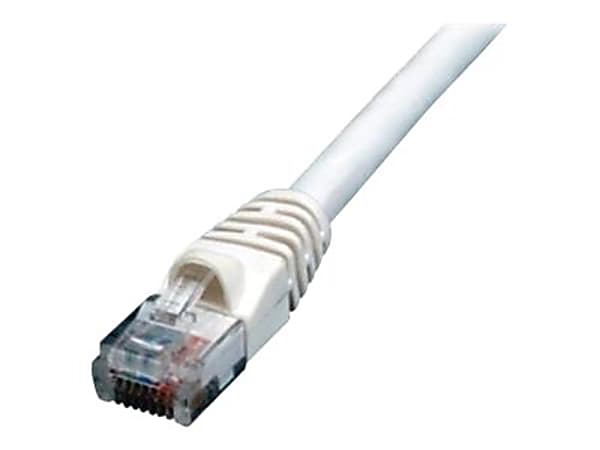 Comprehensive - Patch cable - RJ-45 (M) to RJ-45 (M) - 100 ft - CAT 5e - molded, snagless, stranded - white