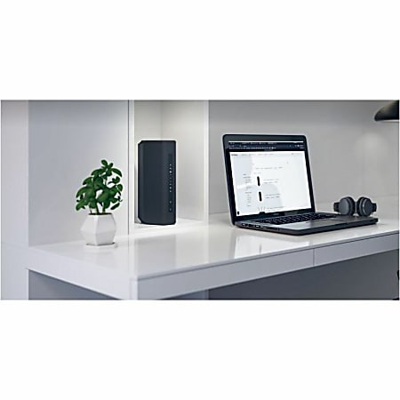 Netgear Nighthawk RS200 Wi Fi 7 IEEE 802.11be Ethernet