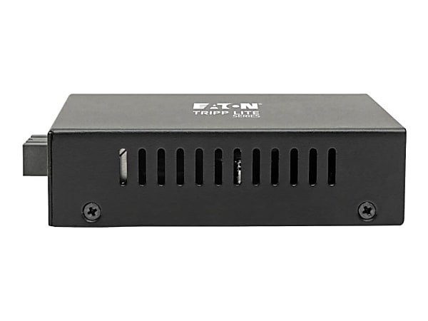 Tripp Lite Gigabit Singlemode Fiber to Ethernet Media Converter, POE+ - 10/100/1000 SC, 1310 nm, 20 km (12.4 mi.) - Fiber media converter - GigE - 10Base-T, 100Base-TX, 1000Base-T - RJ-45 / SC single-mode - up to 12.4 miles - 1310 nm