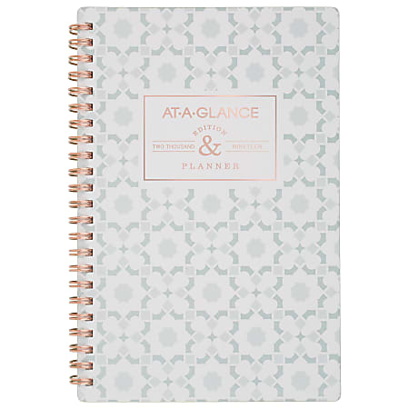 AT-A-GLANCE® Badge Arabesque Weekly/Monthly Planner, 4 7/8" x 8", January 2019 to December 2019