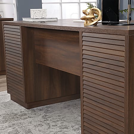 Corridor 6521 Modern Executive Office Desk