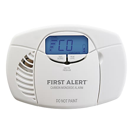 First Alert&reg; Battery-Operated Carbon Monoxide Alarm with Digital Display, White, CO3-B01D-T