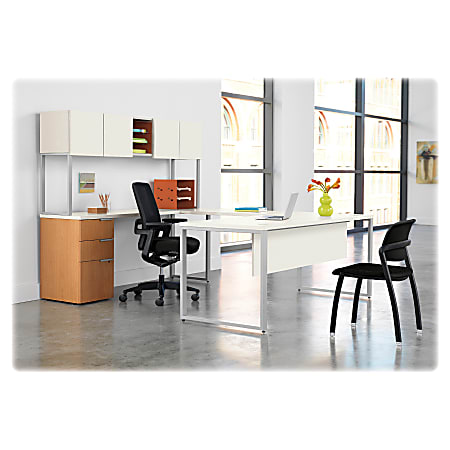 HON® Voi® Laminate Floating Modesty Panel, Silver/Harvest