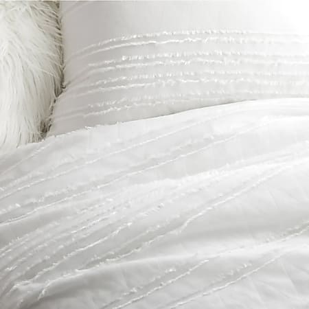 Dormify Juliette Eyelash Fringe Comforter and Sham Set, Twin/Twin XL, White