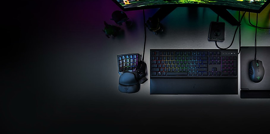 Razer Tartarus V2 Gaming Keypad - Office Depot