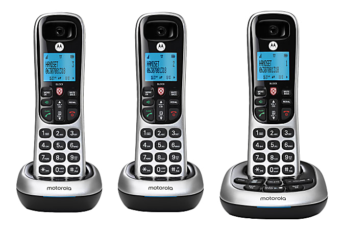 Motorola® CD4013 3-Handset Cordless Telephone Set With Digital Answering System, Silver