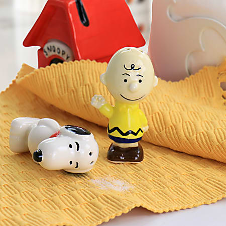 Gibson Peanuts Classical Pals Charlie Brown And Snoopy Figurine