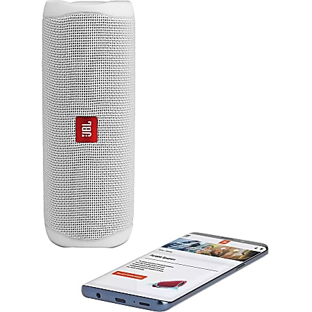 JBL Flip 5 Portable Waterproof Speaker White JBLFLIP5WHTAM Q