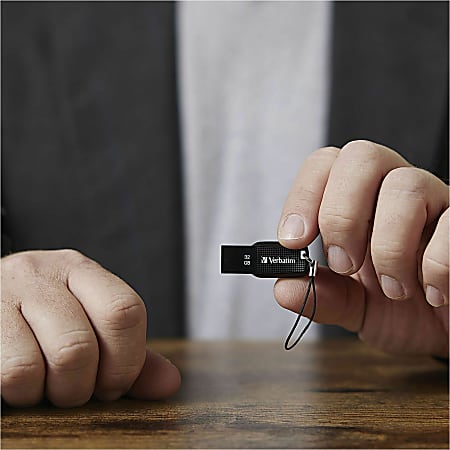 Verbatim 32GB Ergo USB Flash Drive - Black - The Verbatim Ergo USB drive features an ergonomic design for in-hand comfort and COB design for enhanced reliability.