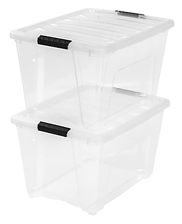 Storage container with lid and handle clearance