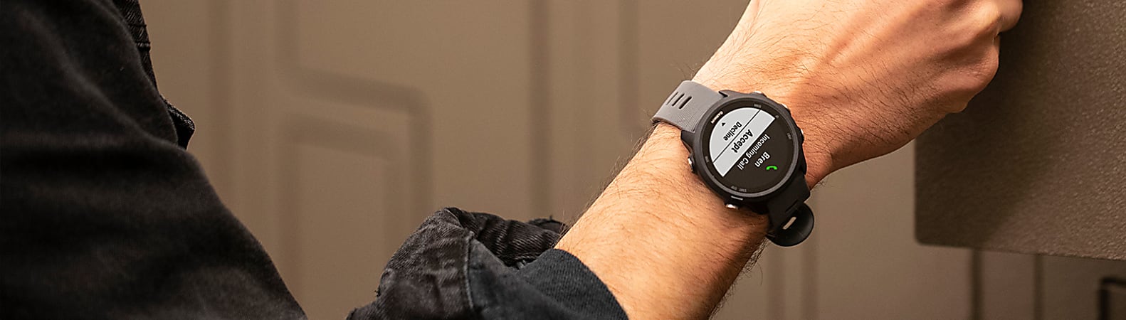 Forerunner 245 on wrist online