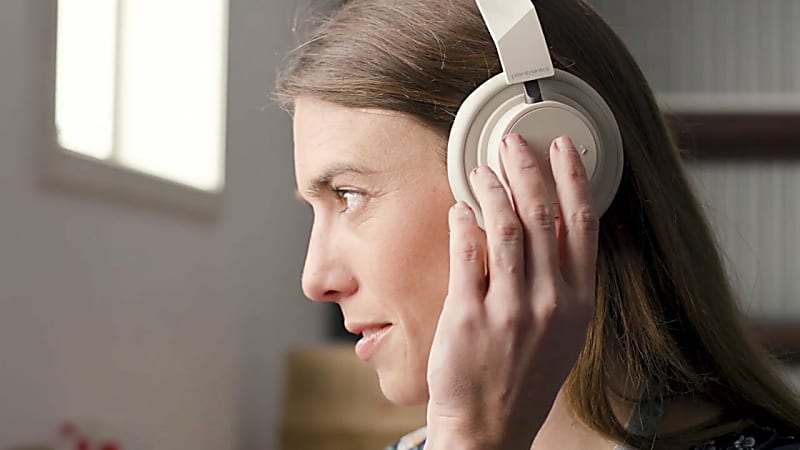 Plantronics BackBeat GO 600 Series Headphones - Thumbnail 3