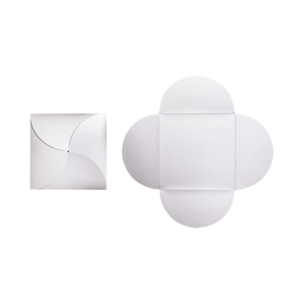 LUX Petal Invitations, 6 1/4" x 6 1/4",