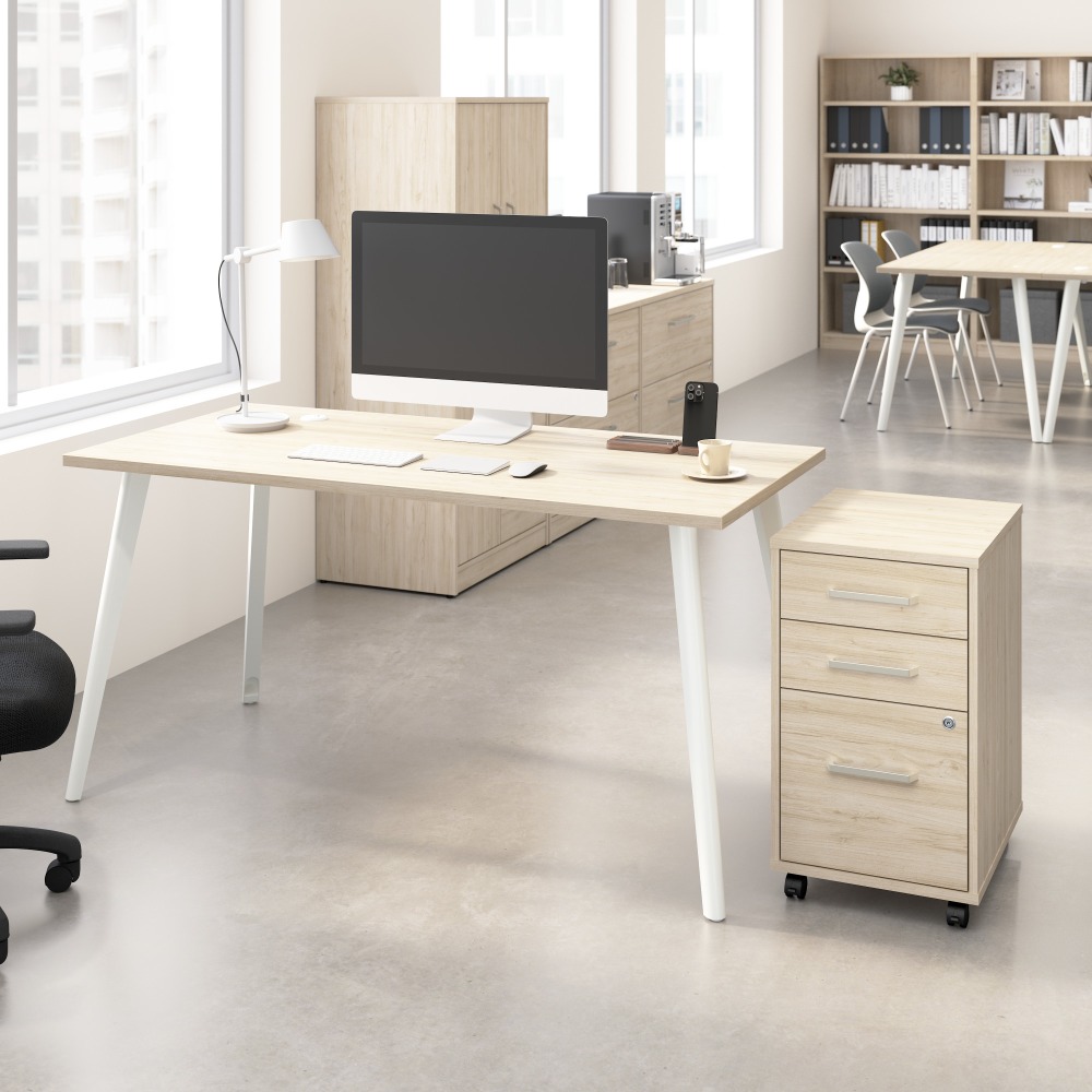 Bush Business Furniture Vista 60"W Desk with Splayed