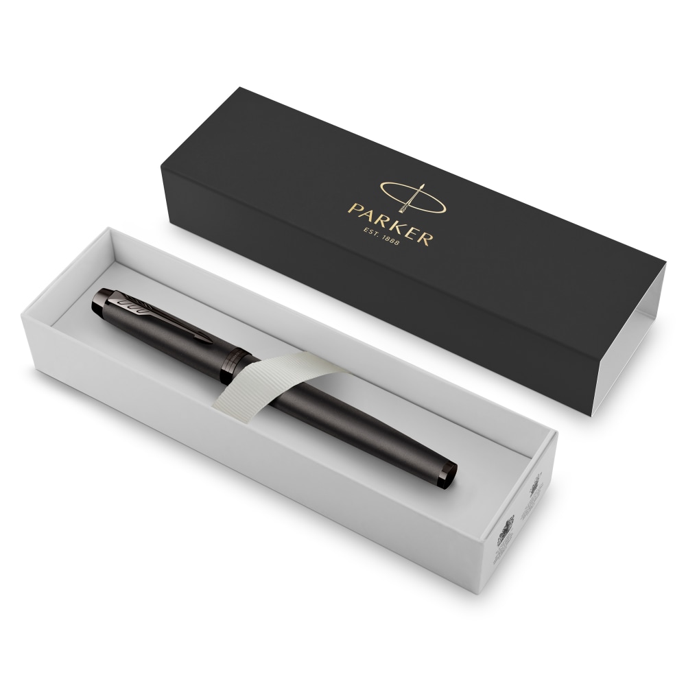 Parker IM Monochrome Fountain Pen, Blue Ink, Gun