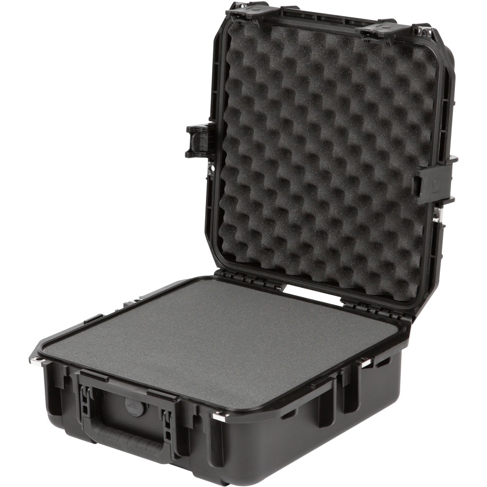 Pelican 1650 Case with Foam Black - Office Depot