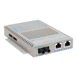 Omnitron OmniConverter FPoE/SL - Fiber media converter - 100Mb LAN - 10Base-T, 100Base-FX, 100Base-TX - RJ-45 / ST single-mode - up to 18.6 miles - 1310 nm
