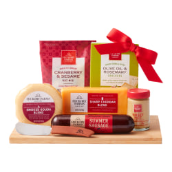 Hickory Farms - Gourmet Cheeseboard Gift Set - 8 items