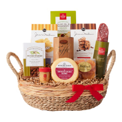 Hickory Farms - Sweet and Savory Snacks Gift Basket - 9 items