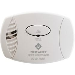 First Alert Basic Plug-In Carbon Monoxide Alarm - CO600 (1039730) - Wired - 120 V AC - 85 dB