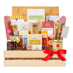 Hickory Farms - Grand Meat and Cheese Gift Crate - 17 items