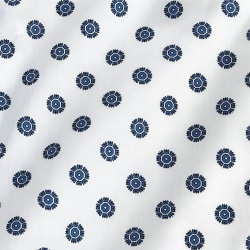 Medline Angle Back And Tie-Side Print Gowns, 3X, Snowflake, Pack Of 12