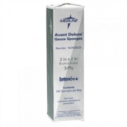 Medline Avant Deluxe Non-Sterile Gauze Sponges, 3-Ply, 2" x 2", Case Of 40