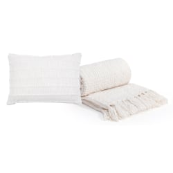 Realspace™ Pillow And Blanket Set, White