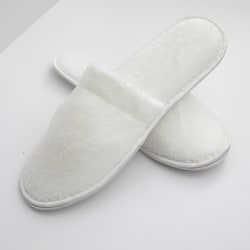 HSM Urbana Collection Slippers, Close-Toed, White, Total Qty 50